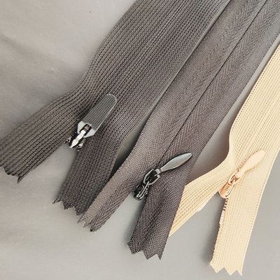 3# سحابات خفية مغلقة للثياب
